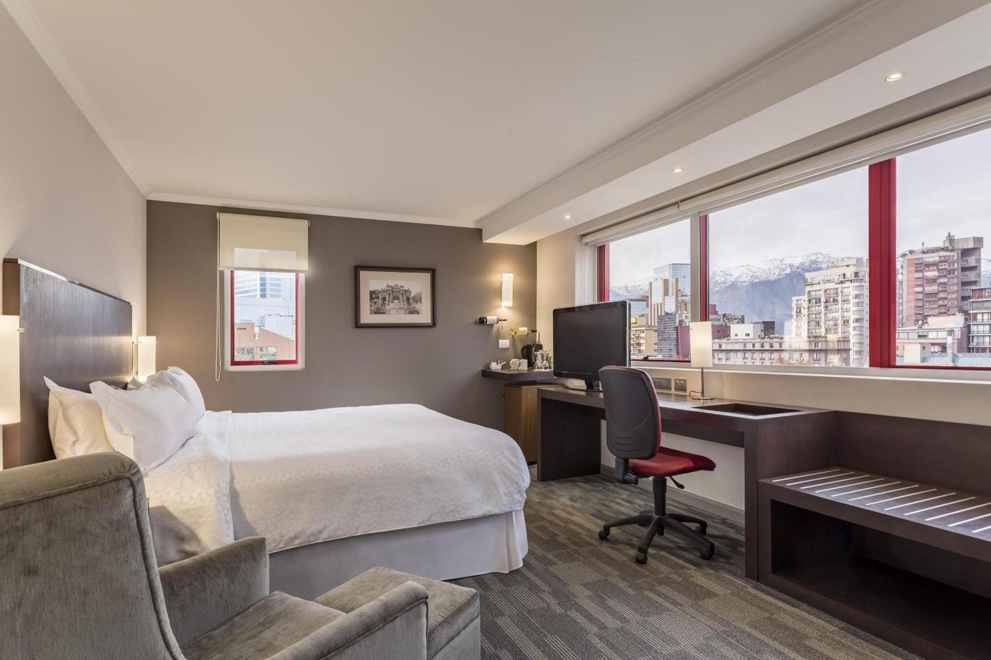Four Points By Sheraton Santiago de Chile Bagian luar foto