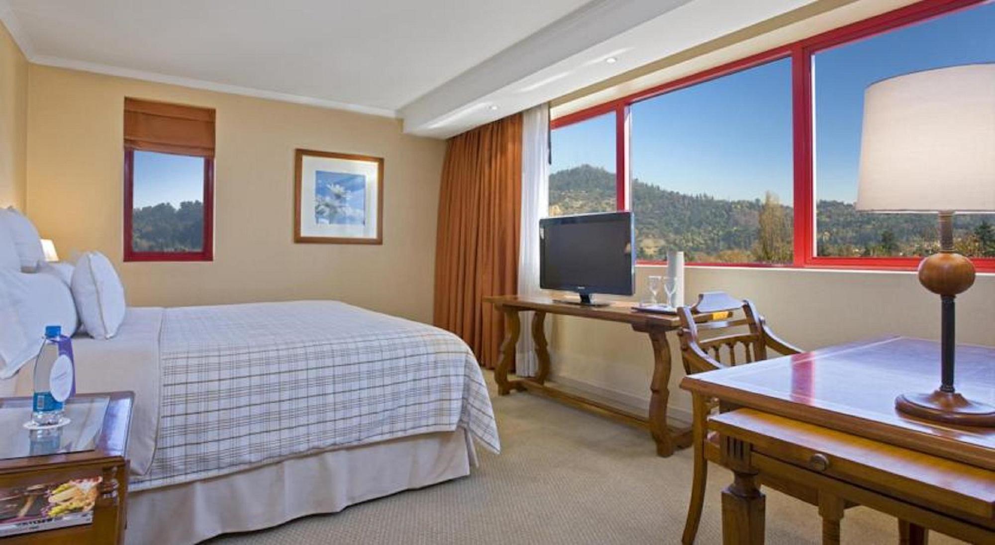 Four Points By Sheraton Santiago de Chile Bagian luar foto