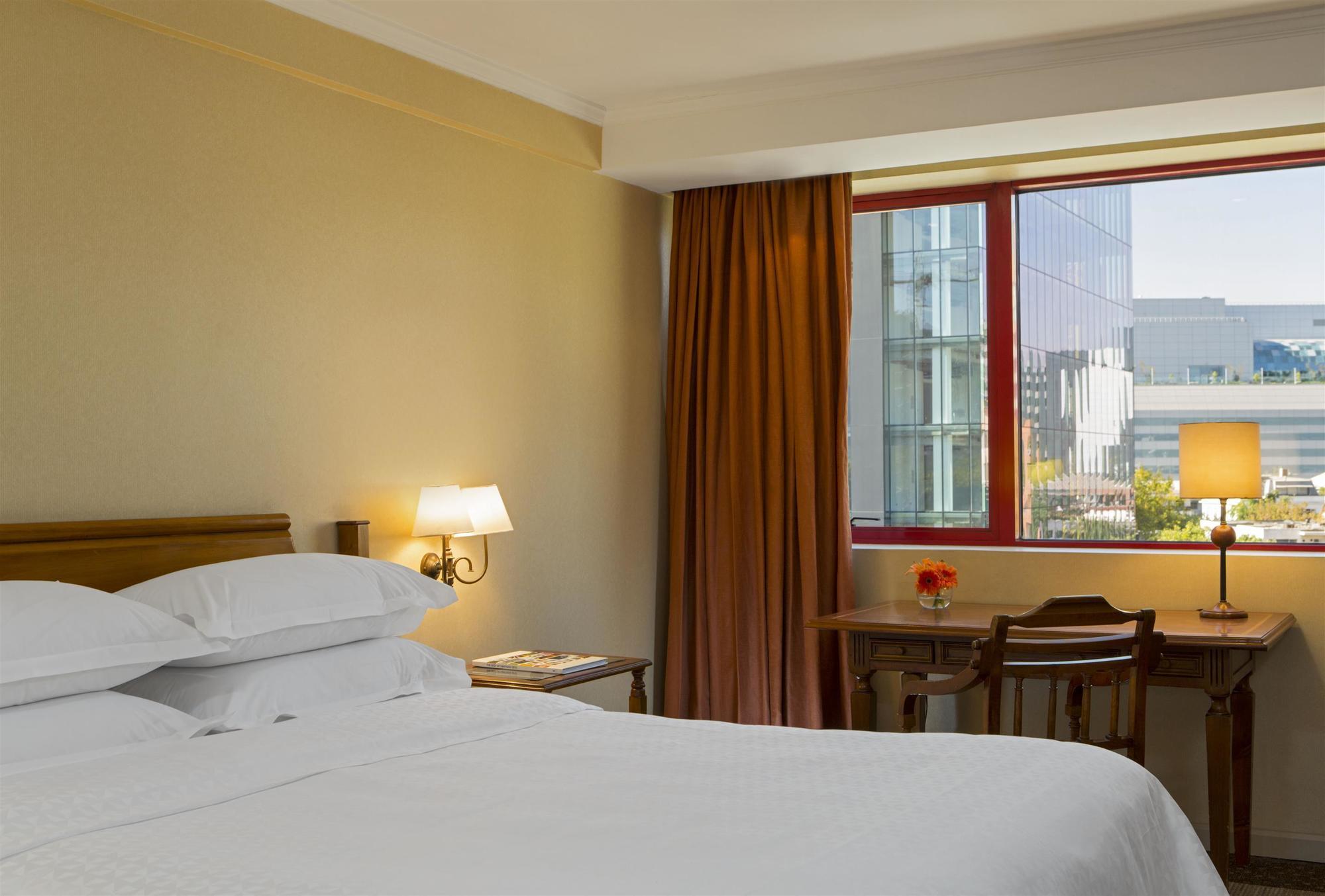 Four Points By Sheraton Santiago de Chile Bagian luar foto